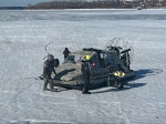 В Прикамье 11 рыбаков оказались на оторвавшейся льдине